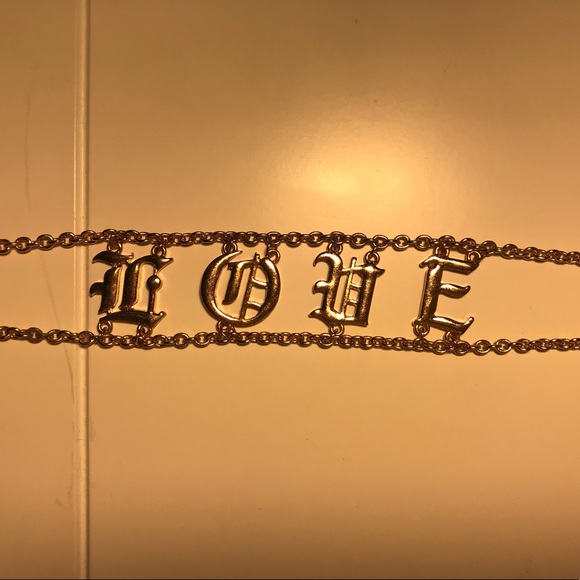LOVE Choker (Gold) - Picture 2 of 3